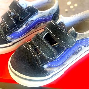 Baby Vans Size 5.5 slight wear but in ok condition